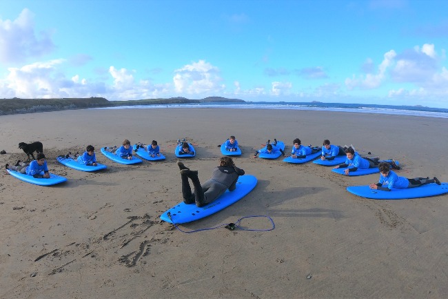 kids camp surfing